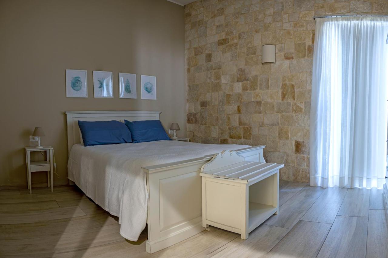 Torrelama Room & Breakfast Трані Екстер'єр фото