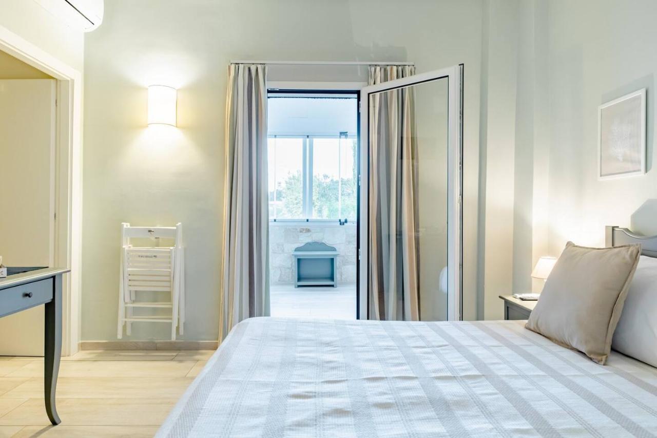 Torrelama Room & Breakfast Трані Екстер'єр фото